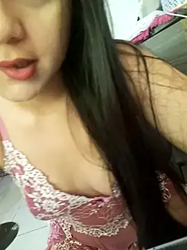 Snapshot of Malenasexy chatting on 11/18/25, 11:36 Malenasexy online show from 11/18/25, 11:36