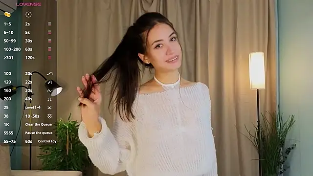 Playful Lia online show from 10/05/25, 02:15