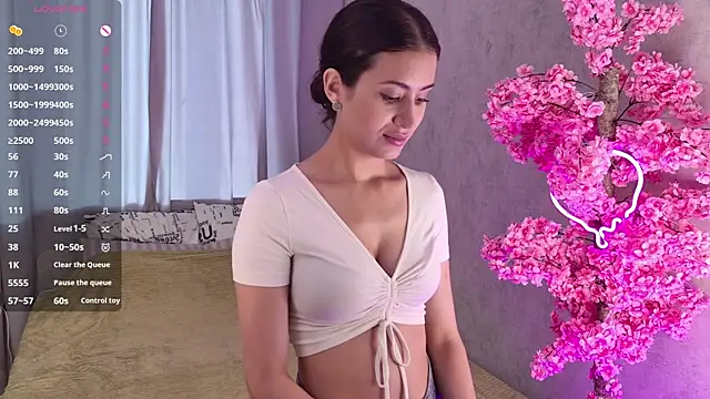Playful Lia online show from 06/11/26, 02:26