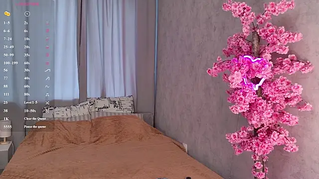Snapshot of Playful_Lia chatting on 07/07/26, 02:10 Playful Lia online show from 07/07/26, 02:10