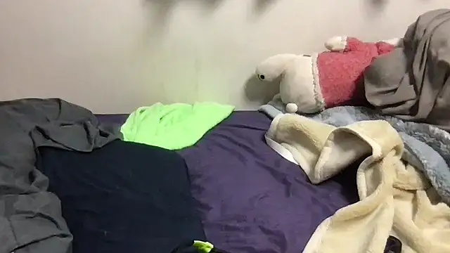 Snapshot of aooya chatting on 11/13/25, 12:37 aooya online show from 11/13/25, 12:37