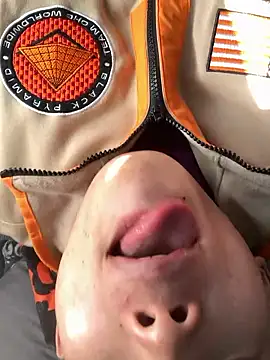 Snapshot of aooya chatting on 01/10/26, 04:25 aooya online show from 01/10/26, 04:25