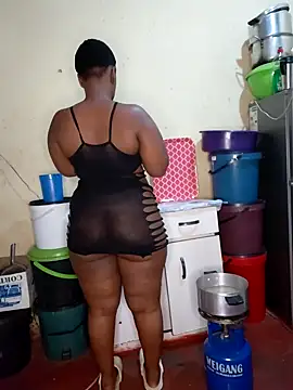 Phat booty222 online show from 10/18/25, 01:23