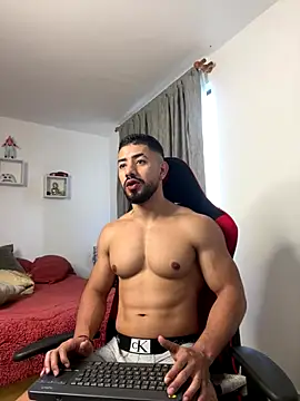 Ezzio Scolaro online show from 01/06/26, 11:58