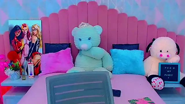 miss dania75 online show from 11/25/25, 05:18