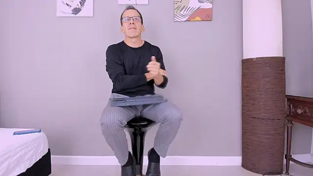  axelking  online show from 10/17/25, 11:46