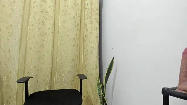  axelking  online show from 05/10/26, 02:39
