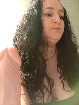 Snapshot of Bella_862 chatting on 02/08/26, 09:02 Bella 862 online show from 02/08/26, 09:02