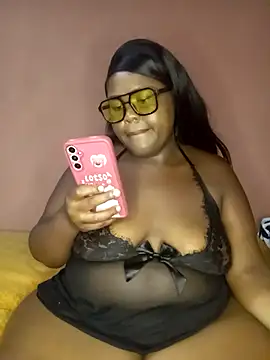 Snapshot of BigBootyBitch96 chatting on 01/16/26, 10:14 BigBootyBitch96 online show from 01/16/26, 10:14