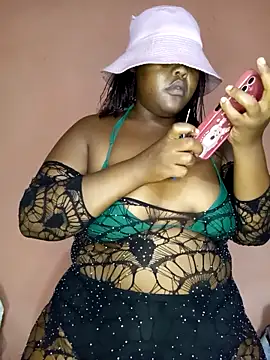 Snapshot of BigBootyBitch96 chatting on 03/04/26, 10:21 BigBootyBitch96 online show from 03/04/26, 10:21