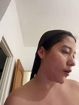 Nhefertary online show from 06/17/26, 10:32