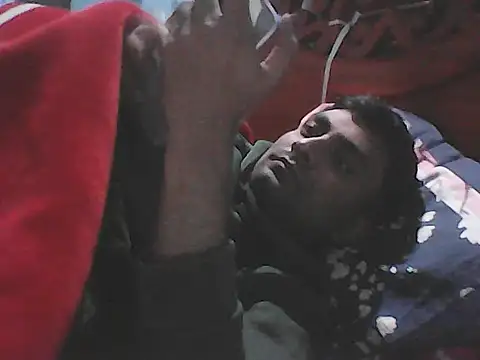 Snapshot of mfrboss1 chatting on 01/08/26, 05:48 mfrboss1 online show from 01/08/26, 05:48