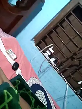 Snapshot of mfrboss1 chatting on 03/23/26, 07:18 mfrboss1 online show from 03/23/26, 07:18