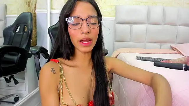 Snapshot of ScarletEvanss_ chatting on 03/12/26, 11:16 ScarletEvanss online show from 03/12/26, 11:16