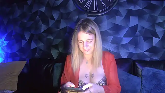 Snapshot of Delichieuse5 chatting on 02/04/26, 09:09 Delichieuse5 online show from 02/04/26, 09:09