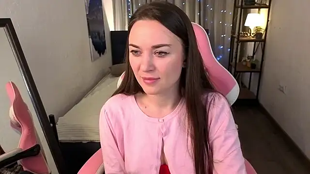 Madison Golden online show from 12/17/25, 06:41