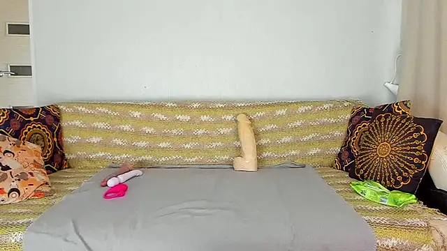Snapshot of Amalia_Mio chatting on 04/04/26, 09:18 Amalia Mio online show from 04/04/26, 09:18