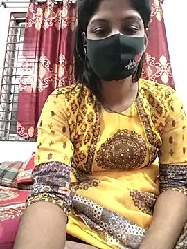 Queen-Any online show from 10/24/25, 02:46