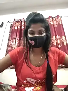 Queen-Any online show from 11/10/25, 06:18