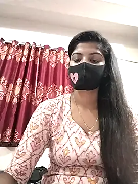 Queen-Any online show from 11/14/25, 08:40