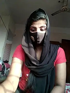 Queen-Any online show from 12/22/25, 09:50