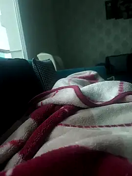 Snapshot of Sert_erkek21_ysm chatting on 11/15/25, 02:13 Sert erkek21 ysm online show from 11/15/25, 02:13