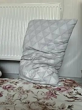 Snapshot of Sert_erkek21_ysm chatting on 12/22/25, 01:08 Sert erkek21 ysm online show from 12/22/25, 01:08