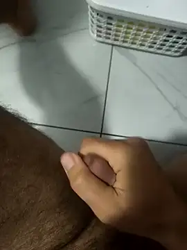 Snapshot of Sert_erkek21_ysm chatting on 02/16/26, 09:38 Sert erkek21 ysm online show from 02/16/26, 09:38