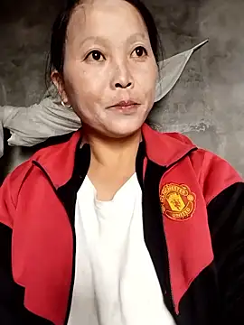 sumaybae online show from 10/24/25, 04:42