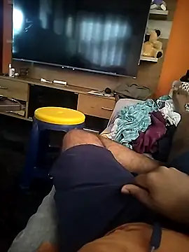 Snapshot of 665460 chatting on 10/09/25, 08:56 665460 online show from 10/09/25, 08:56