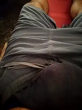 Snapshot of 665460 chatting on 04/02/26, 09:18 665460 online show from 04/02/26, 09:18