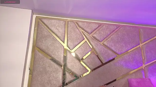 Snapshot of zafire_gixx chatting on 03/05/26, 04:30 zafire gixx online show from 03/05/26, 04:30