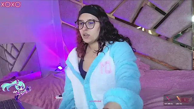 Snapshot of zafire_gixx chatting on 03/07/26, 04:20 zafire gixx online show from 03/07/26, 04:20