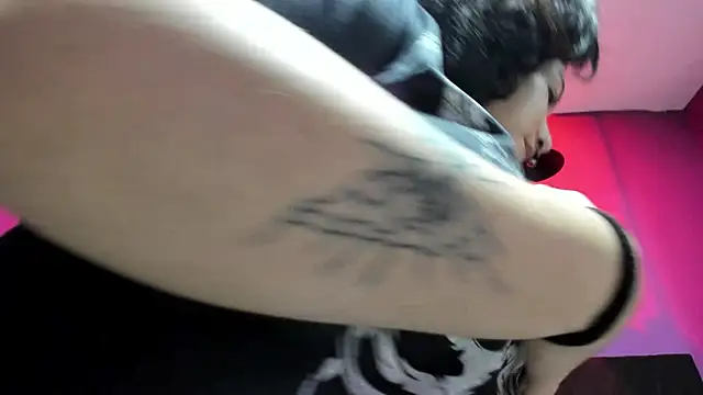 SabbathSinclair online show from 12/17/25, 11:38