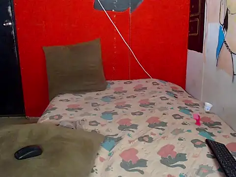 britney london x online show from 11/13/25, 12:53