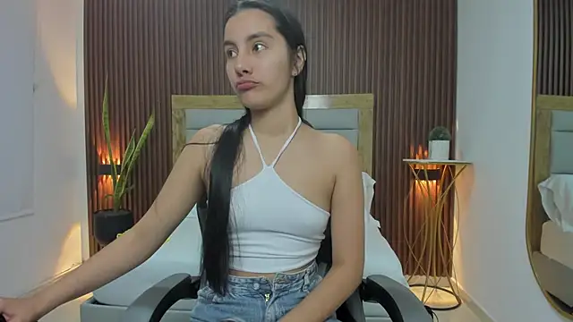 Snapshot of kaitt_ chatting on 03/10/26, 12:10 kaitt online show from 03/10/26, 12:10