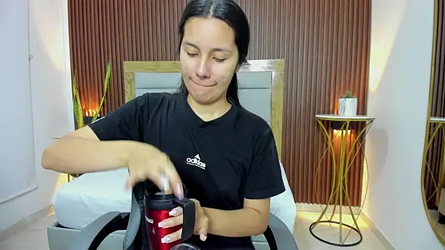 Snapshot of kaitt_ chatting on 03/23/26, 12:31 kaitt online show from 03/23/26, 12:31