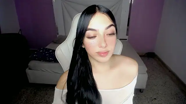 cielooo  online show from 11/07/25, 08:42