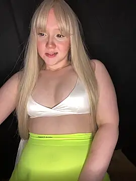 Darling Bri  online show from 10/24/25, 04:36