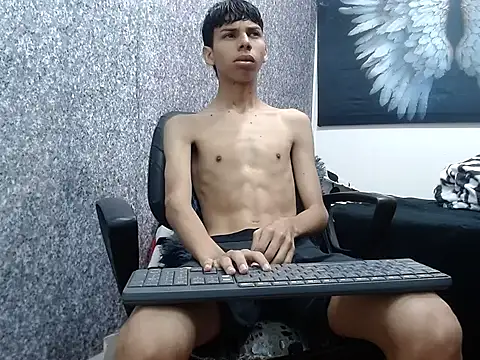 sexyboys cutex18 online show from 10/11/25, 06:17