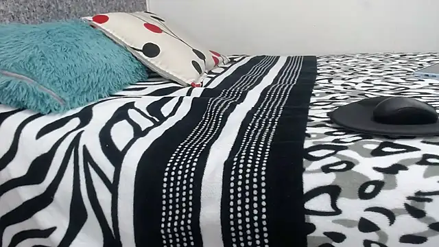 sexyboys cutex18 online show from 11/19/25, 09:26