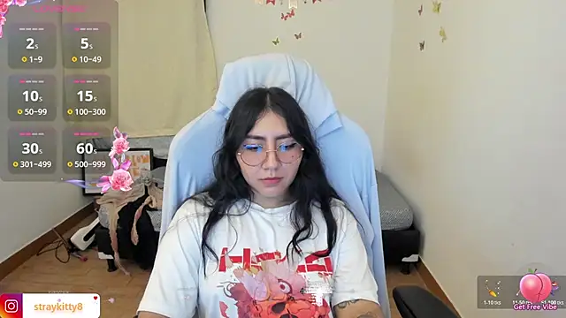 LoveLyy- online show from 11/01/25, 11:51