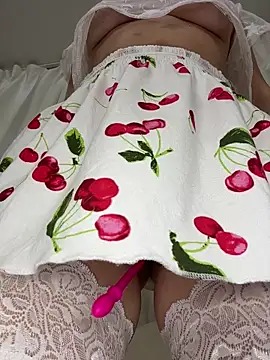 Snapshot of Aurynne chatting on 02/19/26, 08:16 Aurynne online show from 02/19/26, 08:16