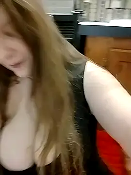 AugustRayn online show from 05/03/26, 02:50