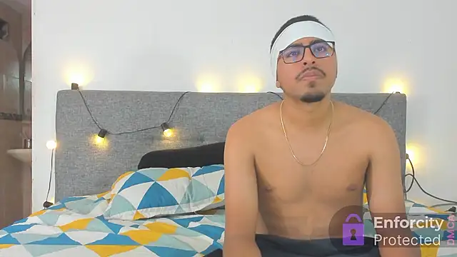 Sexy Couple Xx online show from 03/14/26, 03:45