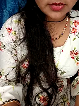Rashmi 011 online show from 05/01/26, 03:27
