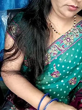 Snapshot of Rashmi_011 chatting on 06/01/26, 12:34 Rashmi 011 online show from 06/01/26, 12:34