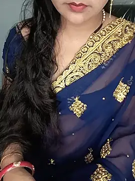 Snapshot of Rashmi_011 chatting on 07/28/26, 12:40 Rashmi 011 online show from 07/28/26, 12:40
