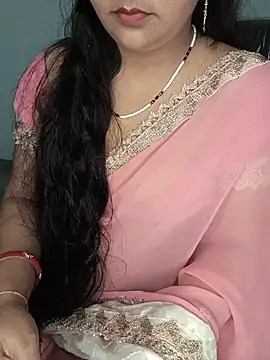 Snapshot of Rashmi_011 chatting on 07/30/26, 12:42 Rashmi 011 online show from 07/30/26, 12:42