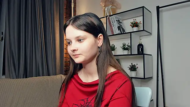 Snapshot of SkyDoll chatting on 10/07/25, 09:01 SkyDoll online show from 10/07/25, 09:01